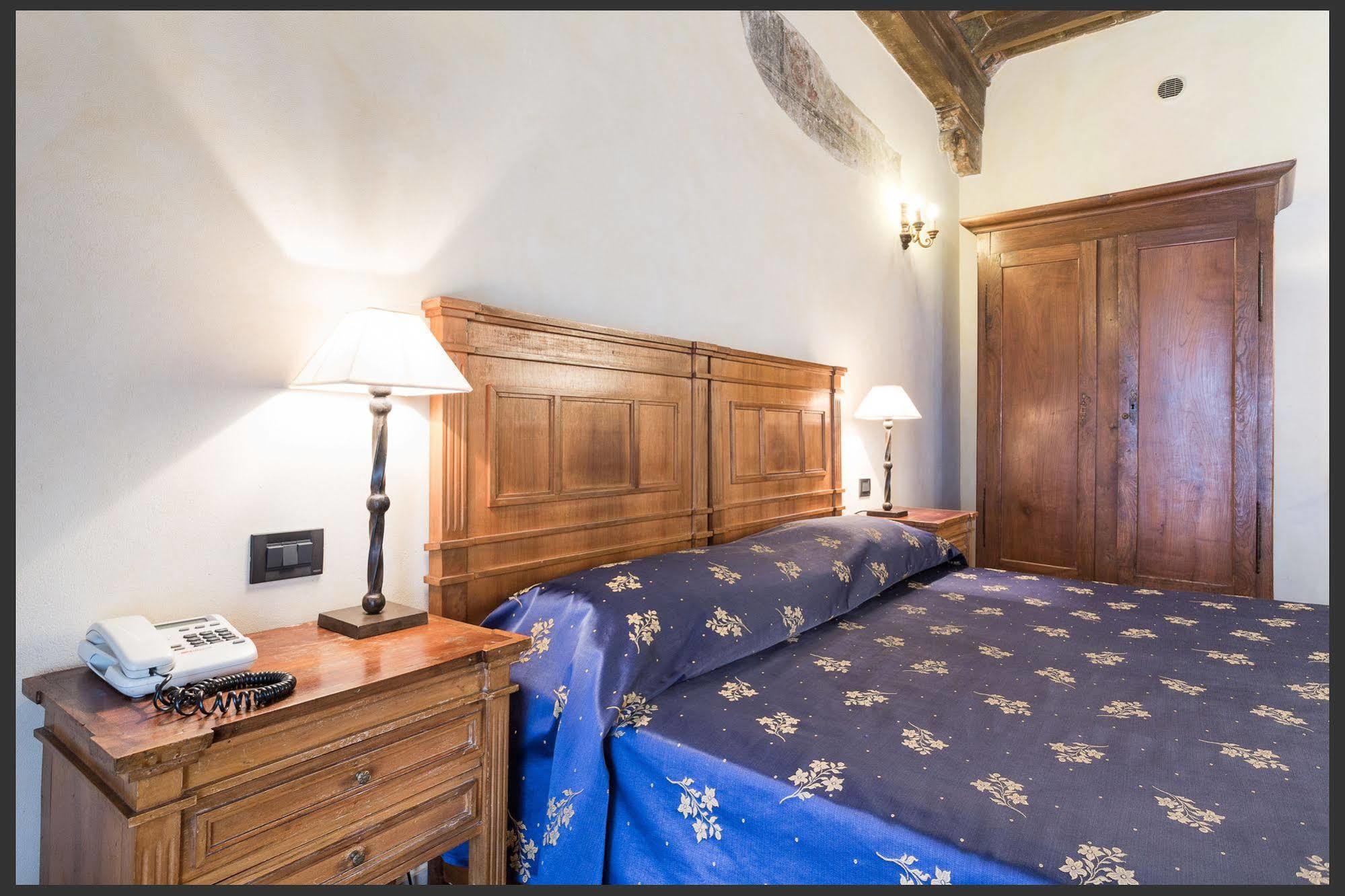 Hotel Columbus Ρώμη Εξωτερικό φωτογραφία